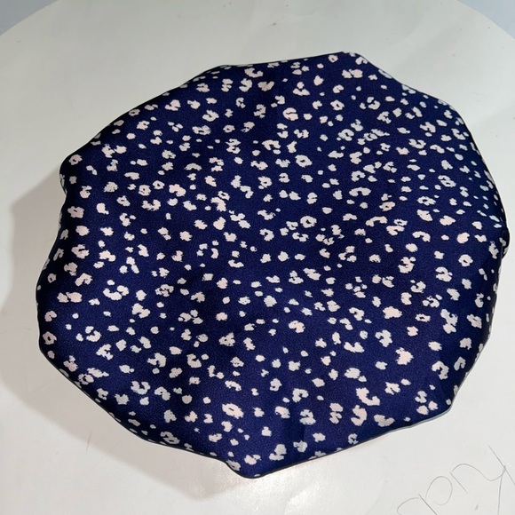 Elegant Navy Floral Hair Bonnet - Picture 3 of 3